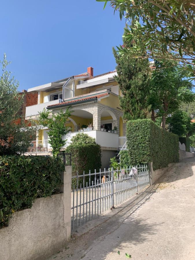 Apartments Casa Barbara Rab Town Exterior foto