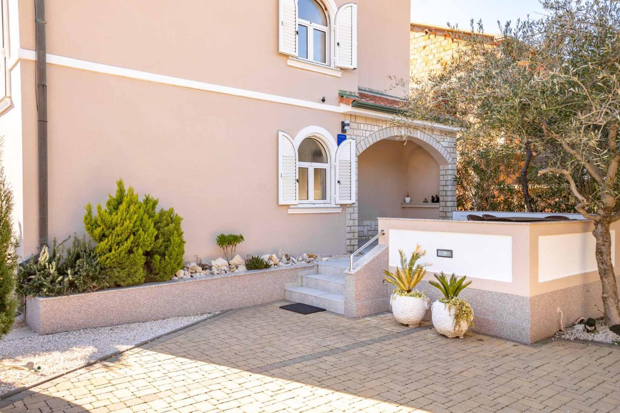 Apartments Casa Barbara Rab Town Exterior foto