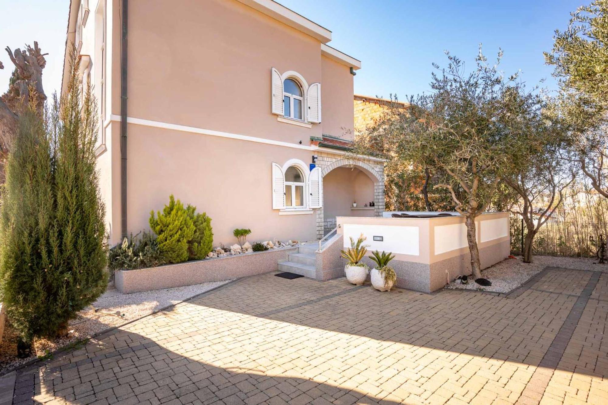 Apartments Casa Barbara Rab Town Exterior foto